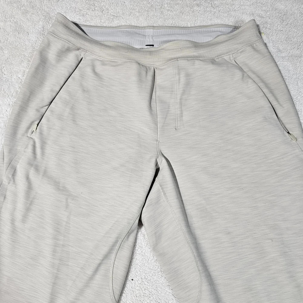 Lululemon Athletica Cream Sweatpants Relaxed Fit